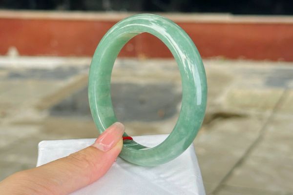 Chuỗi ngọc bích táo xanh